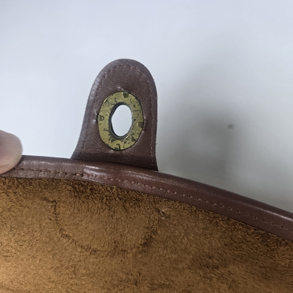 Vintage 90's Coach British Tan Leather Willis Bag \ Missing Shoulder Strap - Picture 14 of 16